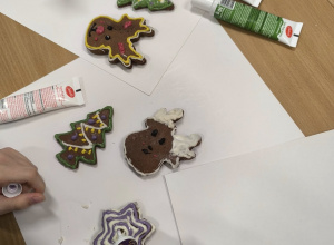 Fabryka pierników w świetlicy